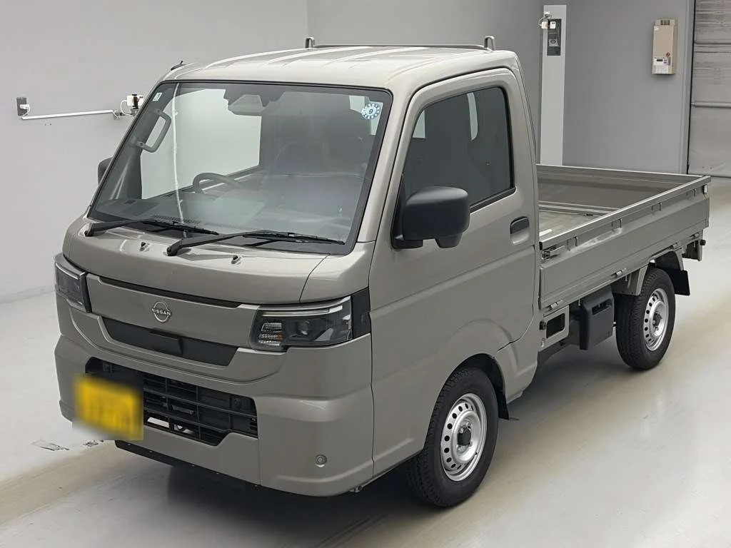 Nissan NT100 Clipper DR16T 2026
